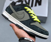 SB Dunk Low黑绿