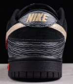 Supreme x SB Dunk Low联名 黑灰鬼脸